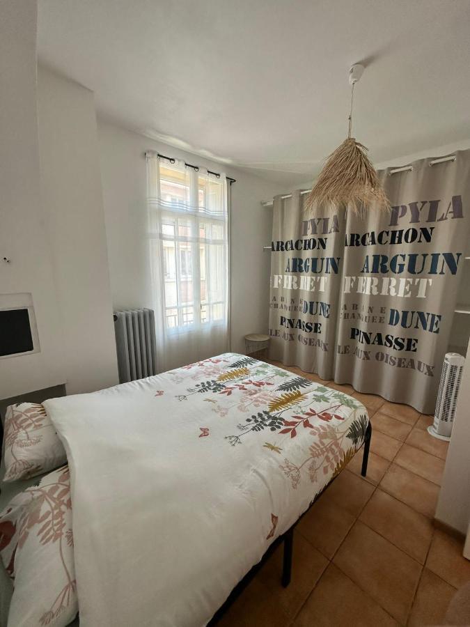 Appartement Lumineux Et Spacieux 2 Chambres Avec Parking Gratuit Dans La Rue Perpiñán Exterior foto